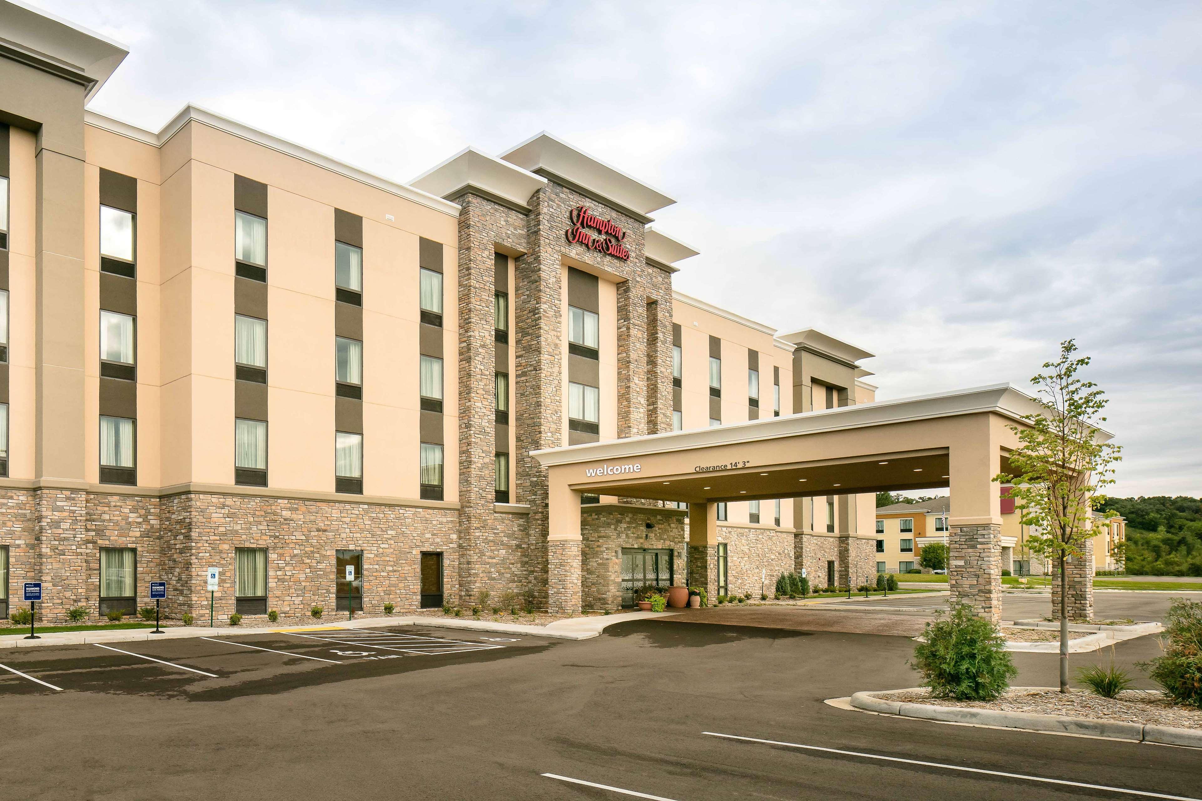 Hampton Inn & Suites-Hudson Wisconsin Экстерьер фото